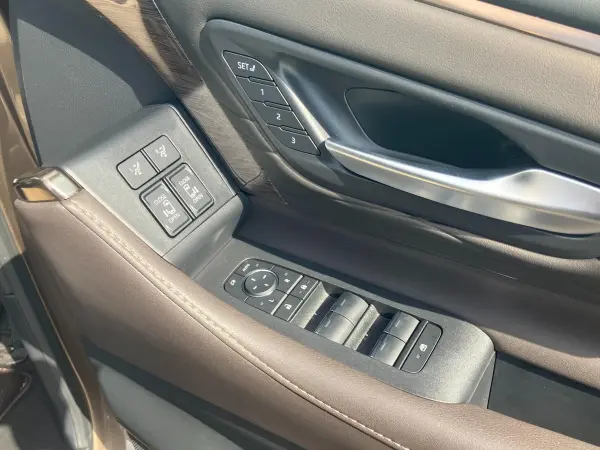 Toyota Alphard Hybrid 2.5 Executive Lounge E-Four 4WD Right-Hand Drive / Precious Leoblond / One Owner / Signature Illuminated Blade / Toyota Team Mate / Dual Moonroof / Universal Step / 360° Camera / ETC 2.0 / Front & Rear Drive Recorder / JBL Sound / Genuine Navigation / TV (Precious Leoblond) — photo 8