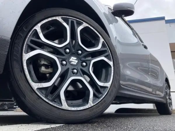 Suzuki Swift Sport 1.4 — photo 9