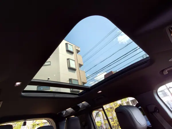 Land Rover Defender 110 X Dynamic HSE 3.0L D300 Diesel Turbo 4WD Certified Used Car 1 Owner MERIDIAN Air Suspension Side Steps Panoramic Sliding Roof Seat Heater (F/R) Seat Cooler (R) Memory Power Seat Digital Meter Genuine Drive Recorder 20-inch AW (White) — photo 9