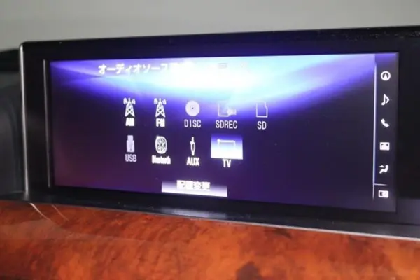 2018 Lexus Lx — photo 9 | Tuminion Kenya