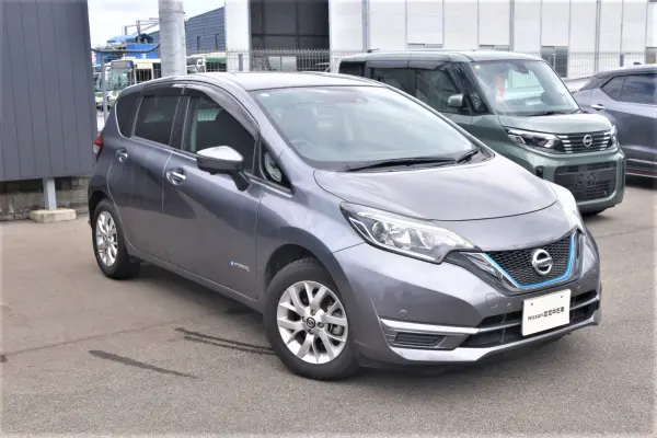 2019 Nissan Note — photo 2