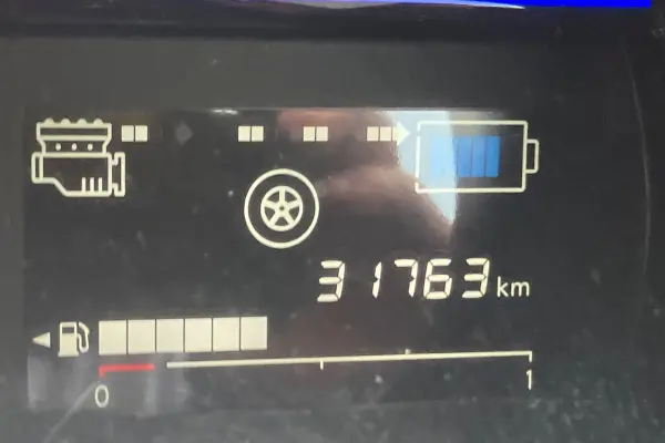 Nissan Note 1.2 e-POWER X V Selection — photo 8