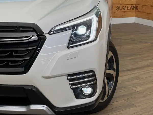 Subaru Forester 2.0 Advance 4WD Non-Smoking Car EyeSight Safety Plus Navigation Backup Camera ETC Radar Cruise Control Power Back Door Seat Heater Steering Heater Power Seat with Memory Function Paddle Shift (Crystal White Pearl) — photo 8