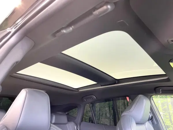 2024 Toyota Harrier — photo 3