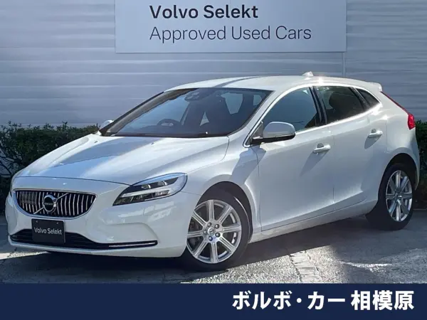 Volvo V40 D4 Inscription Diesel Turbo (Ice White)