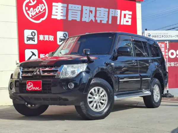 Mitsubishi Pajero 3.0 Long GR 4WD (Black)