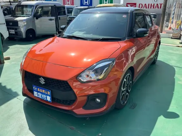 2023 Suzuki Swift — photo 2