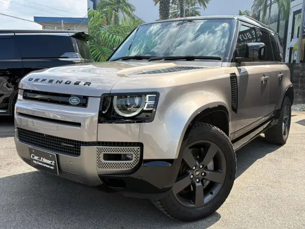 2022 Landrover Defender — photo 3 | Tuminion Kenya