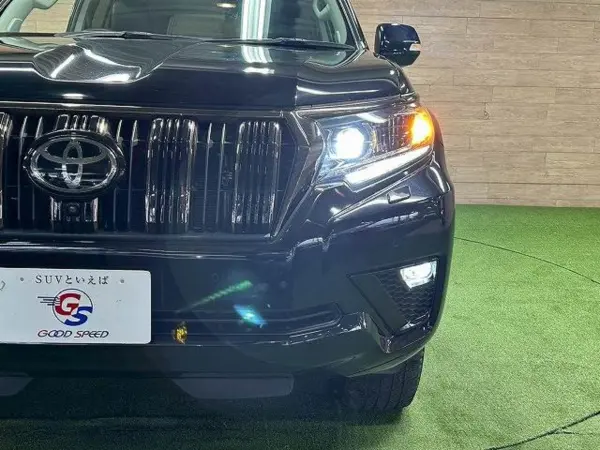Toyota Land Cruiser Prado 2.8 TX L Package Black Edition Diesel Turbo 4WD One Owner/Sunroof/Multi-Terrain Monitor/Roof Rails/All-Around View Monitor/Radar Cruise Control/Collision Mitigation/Lane Assist/Seat Heaters/Seat Coolers/Steering Wheel Switches/Headlight Washers (Attitude Black Mica) — photo 8