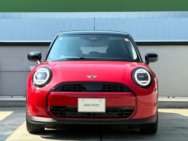 2025 Mini Cooper — photo 3