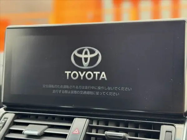2023 Toyota Landrcuiser 300 — photo 3