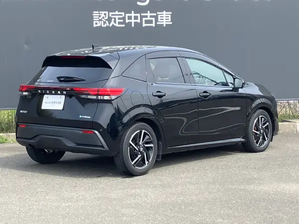 2021 Nissan Note — photo 2