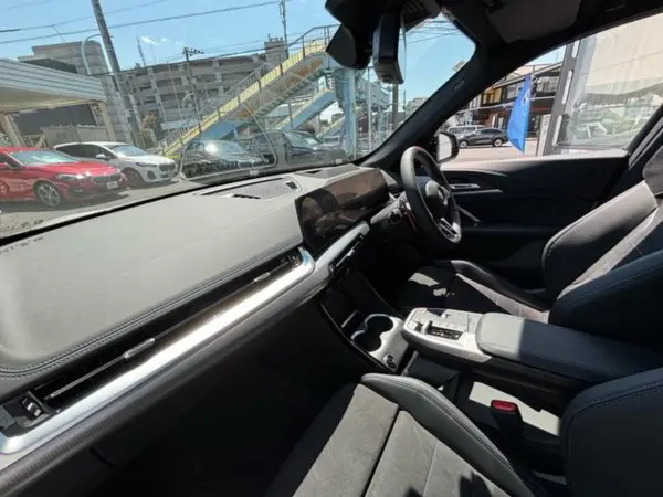 2025 Bmw X1 — photo 2