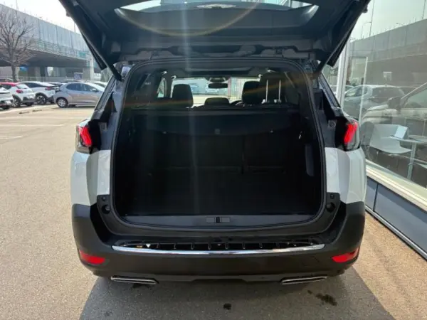 Peugeot 5008 GT BlueHDi Diesel Turbo Certified Used Car 3-Row 7-Seater 2.0 Diesel Turbo 8-Speed AT Sunroof Navi/TV ETC Heated Memory Power Seats Active Cruise Control Backup Camera Auto High Beam LED Power Tailgate (Pearl White) — photo 7