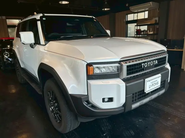 Toyota Land Cruiser 250 2.7 VX 4WD One Owner / Genuine 18-inch AW/TV/Safety Sense/ETC/Moon Roof/Toyota TeamMate/Steering Heater/Blind Spot Monitor/Digital Inner Mirror/Heated Seats/Power Back Door (Platinum White Pearl Mica) — photo 7