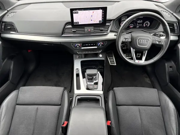 2022 Audi Q5 — photo 2