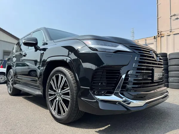 Lexus LX600 4WD (Graphite Black Glass Flake) — photo 7