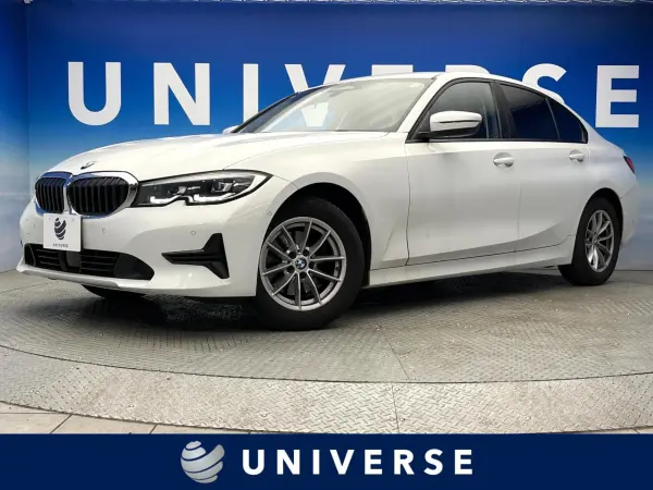 BMW 3 Series 320i (Alpine White III)