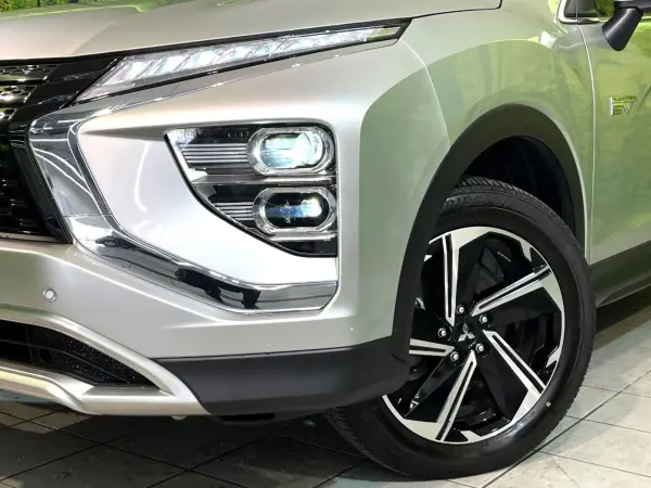 Mitsubishi Eclipse Cross PHEV 2.4 G 4WD — photo 8