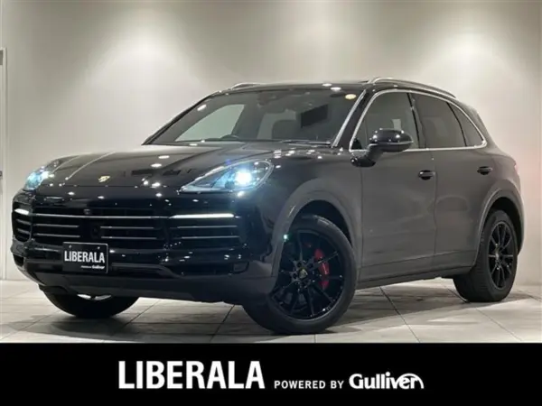 Porsche Cayenne S Tiptronic S 4WD Panoramic Sunroof 360-degree Camera Blind Spot Monitor CarPlay Power Steering Plus Drive Recorder Front/Rear Bluetooth Black Leather Seat Seat Heater Roof Rail (Jet Black Metallic)