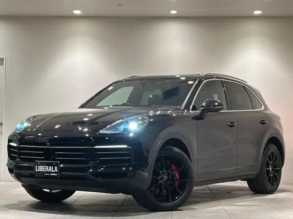 2018 Porsche Cayenne — photo 8 | Tuminion Kenya