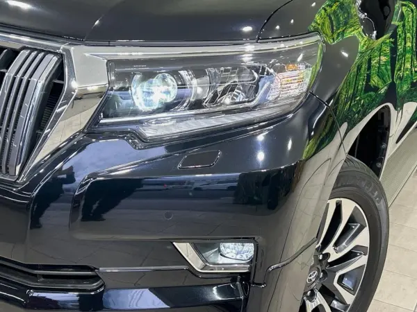Toyota Land Cruiser Prado 2.7 TX L Package 4WD 7-Seater Genuine Navigation Sunroof Panoramic View Monitor Seat Ventilation Radar Cruise Control Black Leather Seat Power Seat Blind Spot Monitor Drive Recorder (Attitude Black Mica) — photo 8