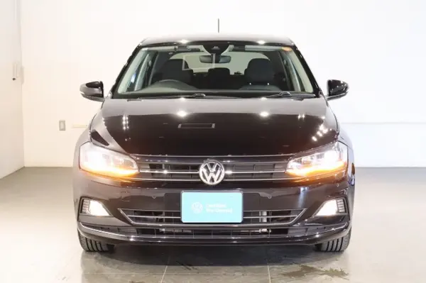 2020 Volkswagen Polo — photo 2