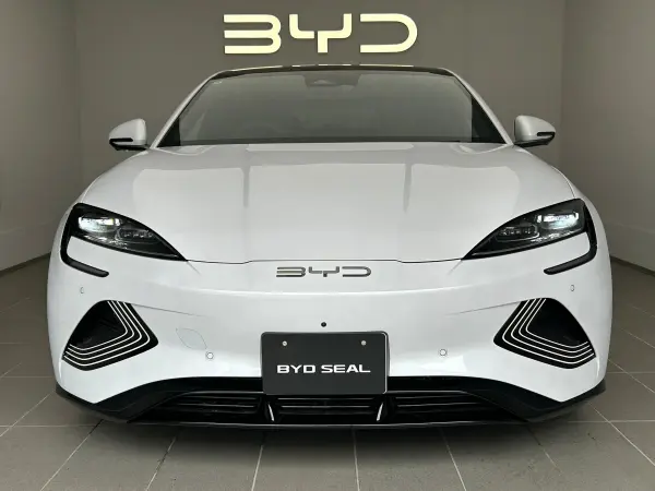 2025 Byd Seal — photo 3