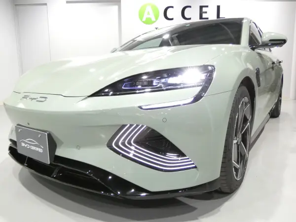 BYD Seal AWD LFP 82kW Battery ACC Nappa Leather Seats V2H Rotating 15.6-inch Display Head-up Display Seat Heaters Ventilation (Pale Green) — photo 8