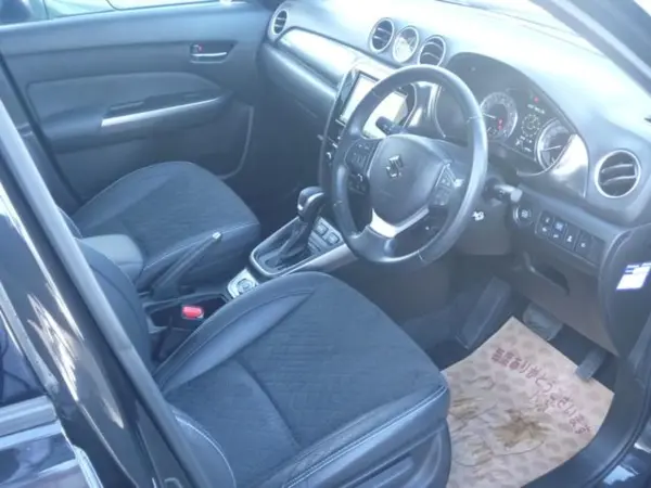 Suzuki Escudo 1.5 4WD — photo 9