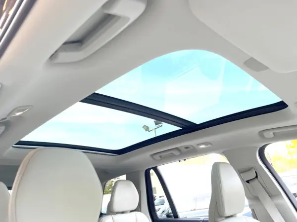 Volvo XC90 Ultimate B5 AWD 4WD Certified Used Car (Denim Blue Metallic) — photo 7