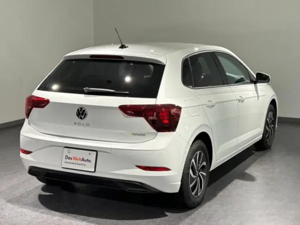 2023 Volkswagen Polo — photo 3