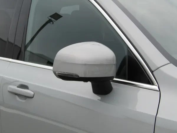 Volvo XC90 Ultra B5 AWD 4WD Charcoal Interior Google Navigation SR Air Suspension (Vapor Gray Metallic) — photo 9