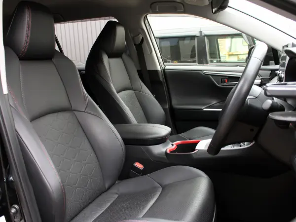 2022 Toyota  Rav4 — photo 8 | Tuminion Kenya