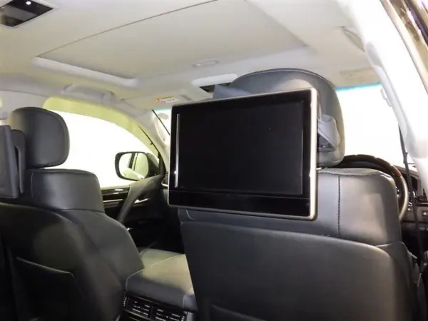Lexus LX570 4WD Modellista Aero Black Leather Seats Sunroof Rear Seat Monitor Around View Monitor Navigation Display Audio (Black Mica) — photo 8