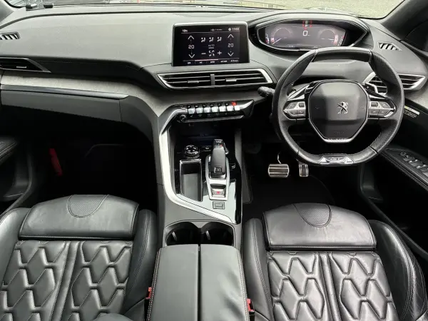 2018 Peugeot 5008 — photo 9 | Tuminion Kenya