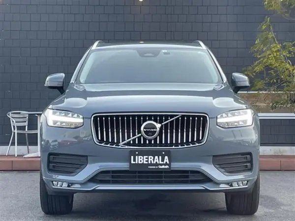 Volvo XC90 Plus B5 AWD 4WD Leather Seats (Gray Metallic) — photo 8