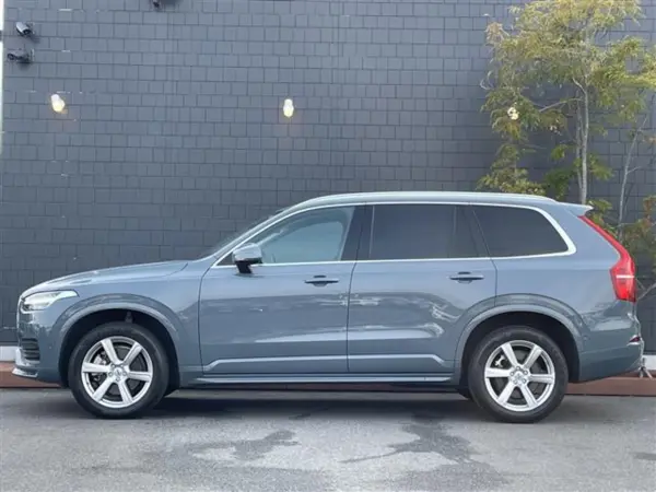Volvo XC90 Plus B5 AWD 4WD Leather Seats (Gray Metallic) — photo 9