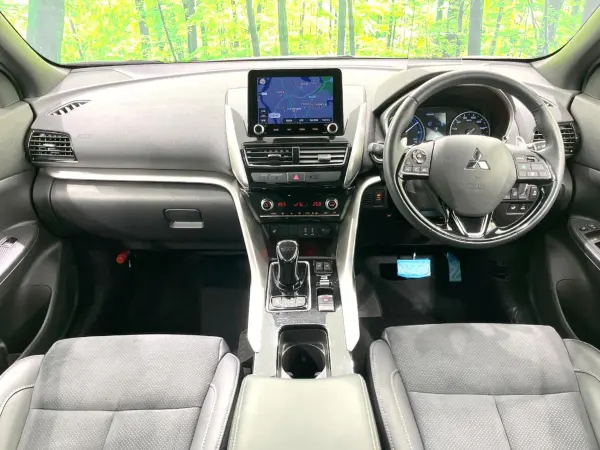 2022 Mitsubishi Eclipse Cross — photo 2