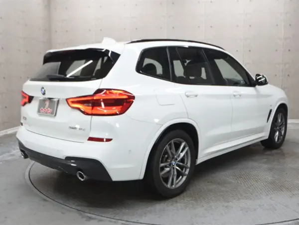 2021 Bmw X3 — photo 2 | Tuminion Kenya