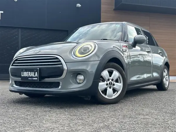 2018 Mini Cooper — photo 2 | Tuminion Kenya