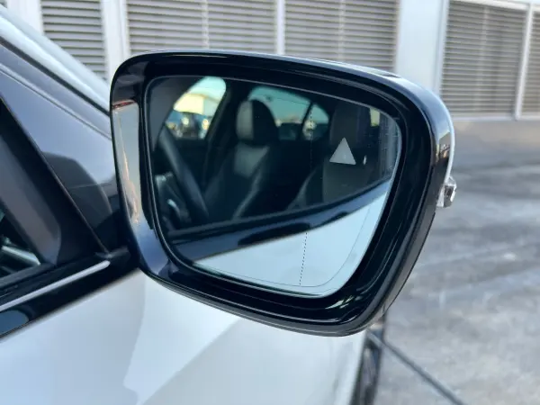 BMW 3 Series 320d xDrive M Sport Edition Joy Plus — photo 8