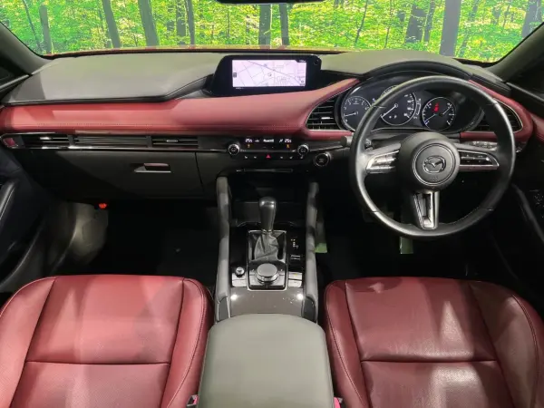 2019 Mazda 3 Fastback — photo 2