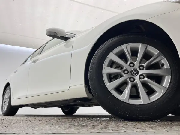 Toyota Mark X 2.5 250G — photo 9