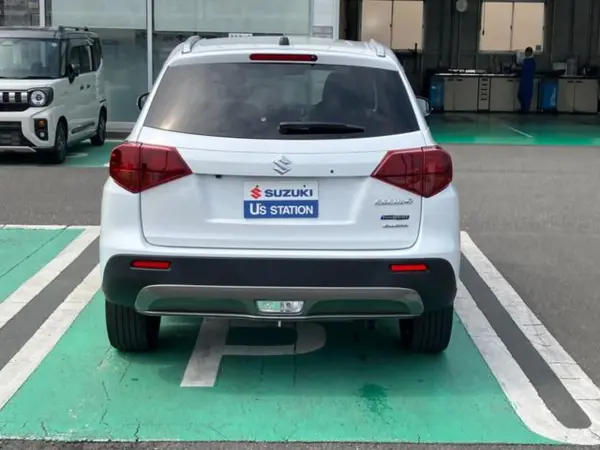 2023 Suzuki Escudo — photo 3