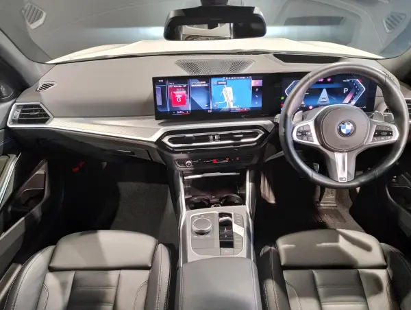 2023 Bmw 3 Series — photo 3