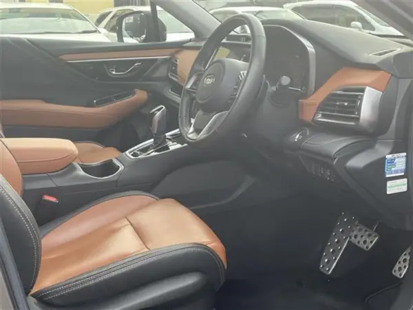 2022 Subaru Legacy Outback — photo 3