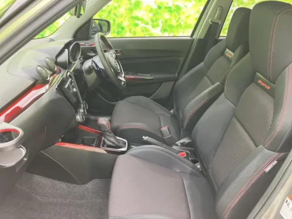 Suzuki Swift Sport 1.4 Display Audio + Navi / Safety Support (Suzuki) / Seat Heater / Drive Recorder Front & Rear / LED Headlamps / Bluetooth / ETC / EBD with ABS (Premium Silver Metallic) — photo 9