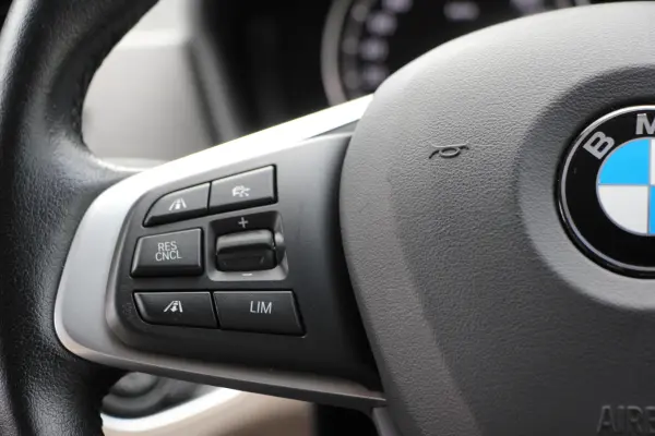 2022 Bmw X1 — photo 7 | Tuminion Kenya