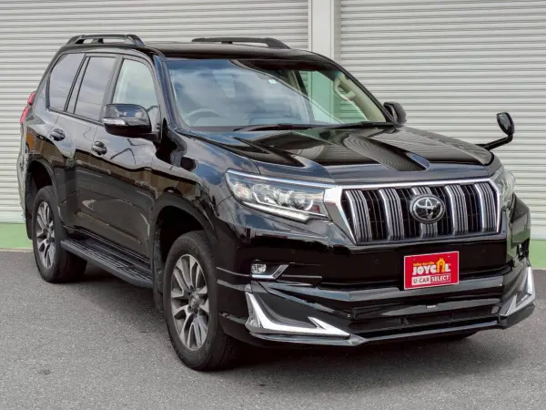 Toyota Land Cruiser Prado 2.7 TX L Package 4WD Modellista Aero Kit Sunroof 8-inch Navigation + Backup Camera Power Seat Seat Heater + Seat Cooler 3rd Row Power Folding Bluetooth ETC ACC LED Headlights Fog Lights Roof Rails White Leather Seats (Black) — photo 8